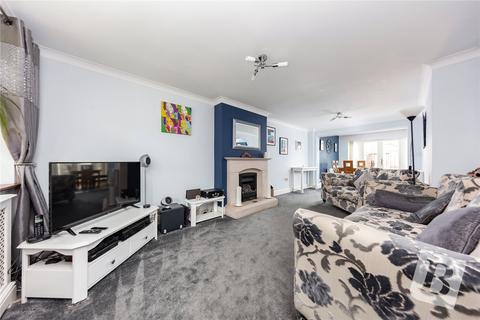 18 Cornwall Close, Hornchurch, RM11 3HA
