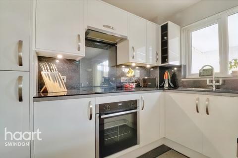 56 Chandos Close, Grange Park, Swindon, SN5 6AJ