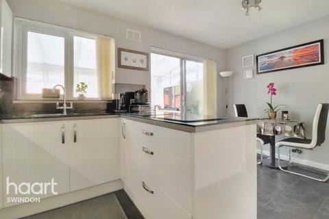 56 Chandos Close, Grange Park, Swindon, SN5 6AJ