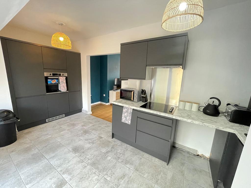 Harton House Road, Harton, South Shields, Tyne and Wear, NE34 6EA 2 bed