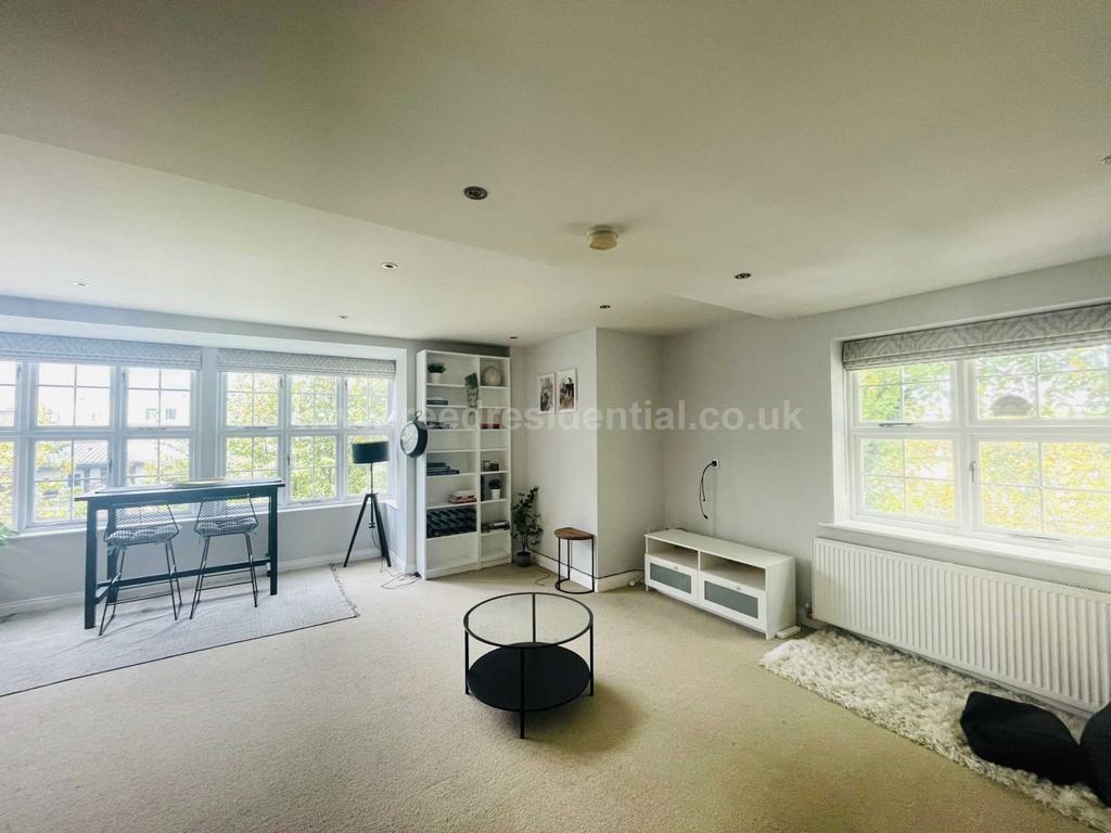 Brindley Court, Egerton Road, Nottingham 3 bed apartment to rent £