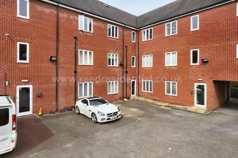 3 bedroom apartment to rent, Brindley Court,  Egerton Road, Nottingham