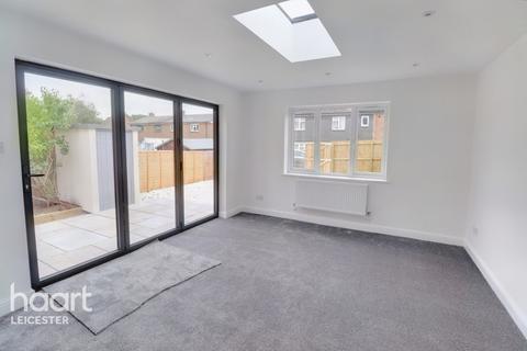 3 bedroom semi-detached house for sale - Gaulby Road, Leicester