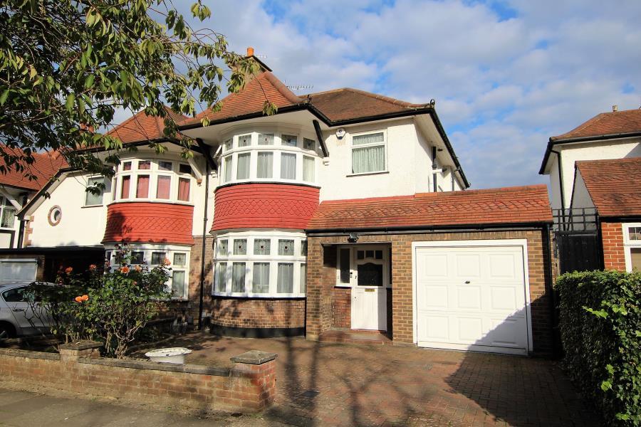 Lapstone Gardens, Kenton, HA3 0EB 3 bed semidetached house for sale