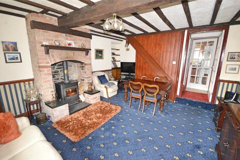 3 bedroom detached house for sale, Gwernant, Llandinam, Powys, SY17