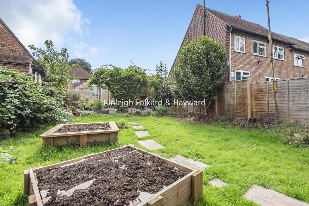 Kingsground, Eltham 2 bed £275,000