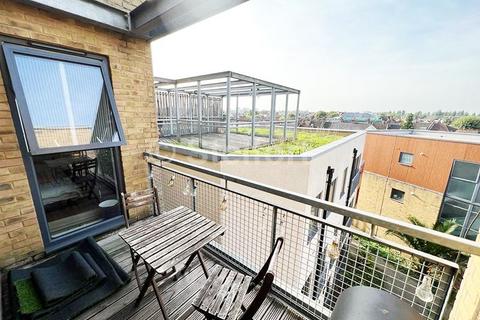 1 bedroom apartment to rent, Skyline House, Chapter Road, London NW2