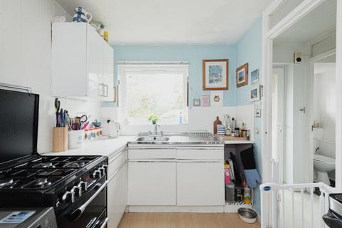 80 Royal Drive, Epsom, KT18 5PR