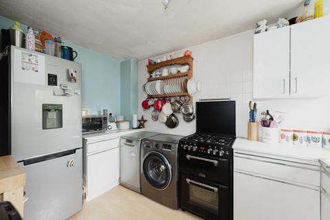 80 Royal Drive, Epsom, KT18 5PR