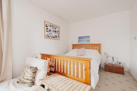 80 Royal Drive, Epsom, KT18 5PR