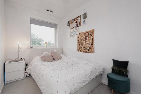 80 Royal Drive, Epsom, KT18 5PR