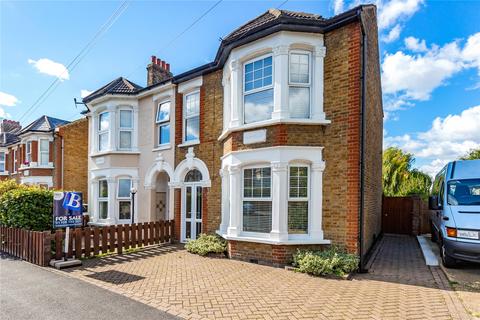 4 bedroom semi-detached house for sale, Princes Road, Romford, RM1