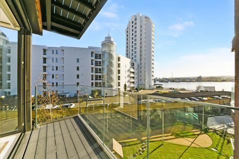 1 bedroom apartment to rent, Summerston House, Royal Wharf, London, E16