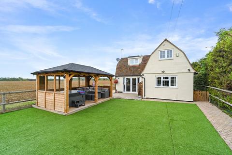 3 bedroom semi-detached house for sale - Colne Road, Coggeshall, Colchester, Essex, CO6