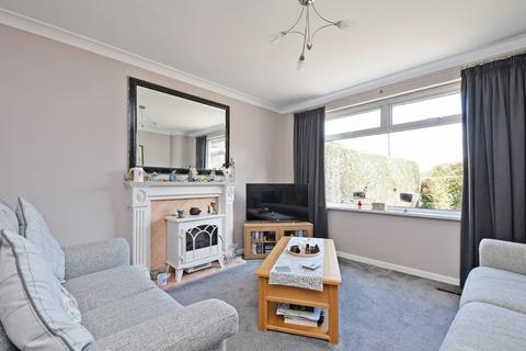 40 Five Trees Avenue, Sheffield, S17 3LW