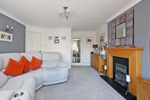 12 Fields End, Oxspring, Sheffield, S36 8WH