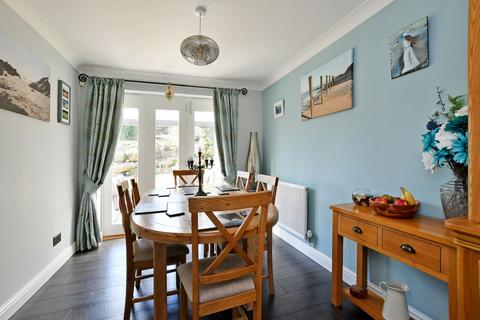 12 Fields End, Oxspring, Sheffield, S36 8WH