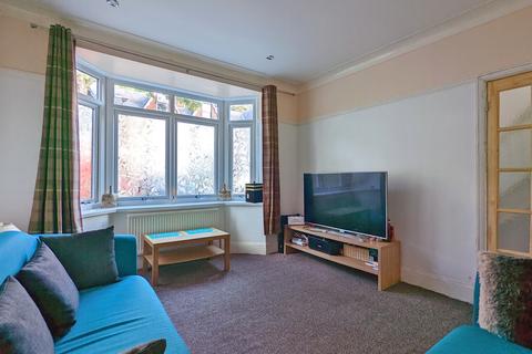 3 bedroom semi-detached house for sale - Edgedale Road, Sheffield, S7 2BR