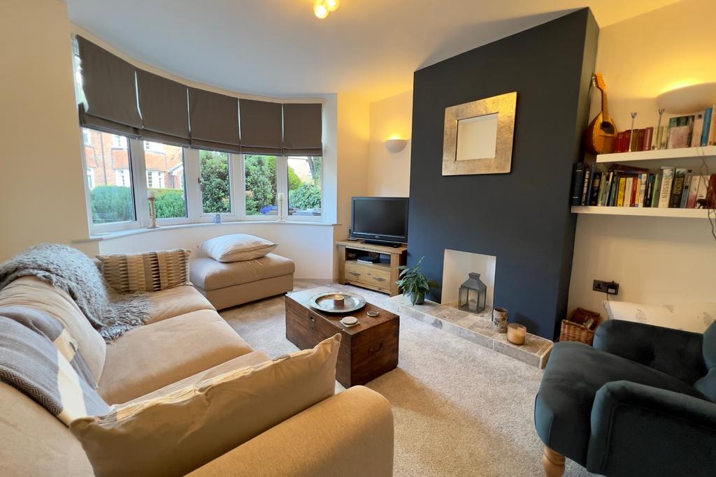 Green Oak Road, Totley, S17 4FS 3 bed semidetached house for sale £