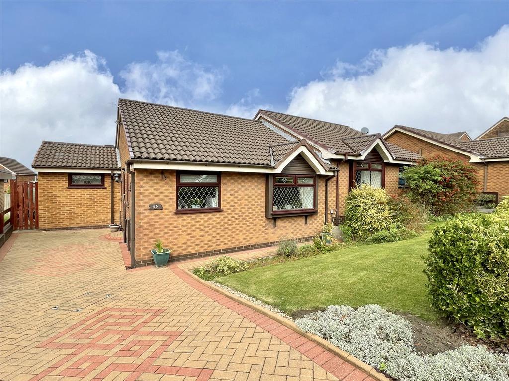 Rushmere, Ashtonunderlyne, Lancashire, OL6 2 bed semidetached