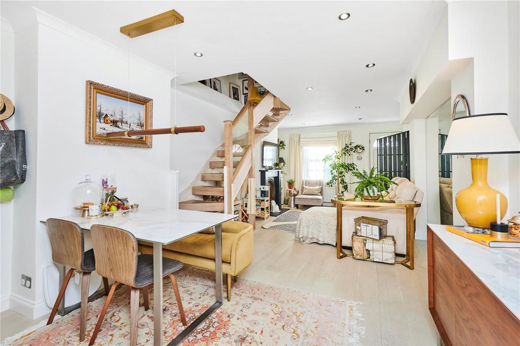 Audley Road, Richmond, TW10 2 bed terraced house £995,000