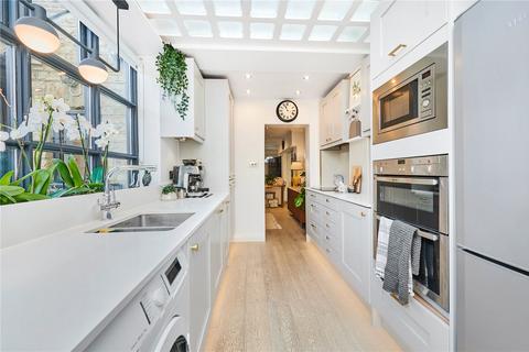 8 Audley Road, Richmond, TW10 6EY
