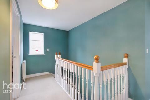 3 Beck View, Oulton, Leeds, LS26 8FA
