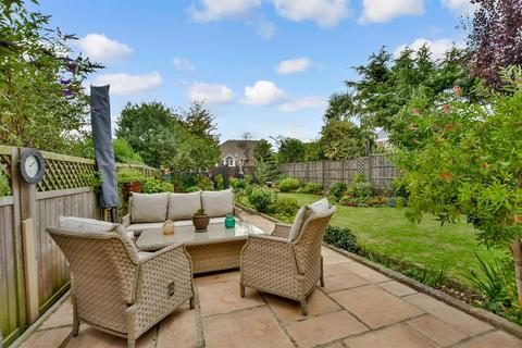 4 bedroom detached house for sale - Cliffe Road, Strood, Rochester, Kent