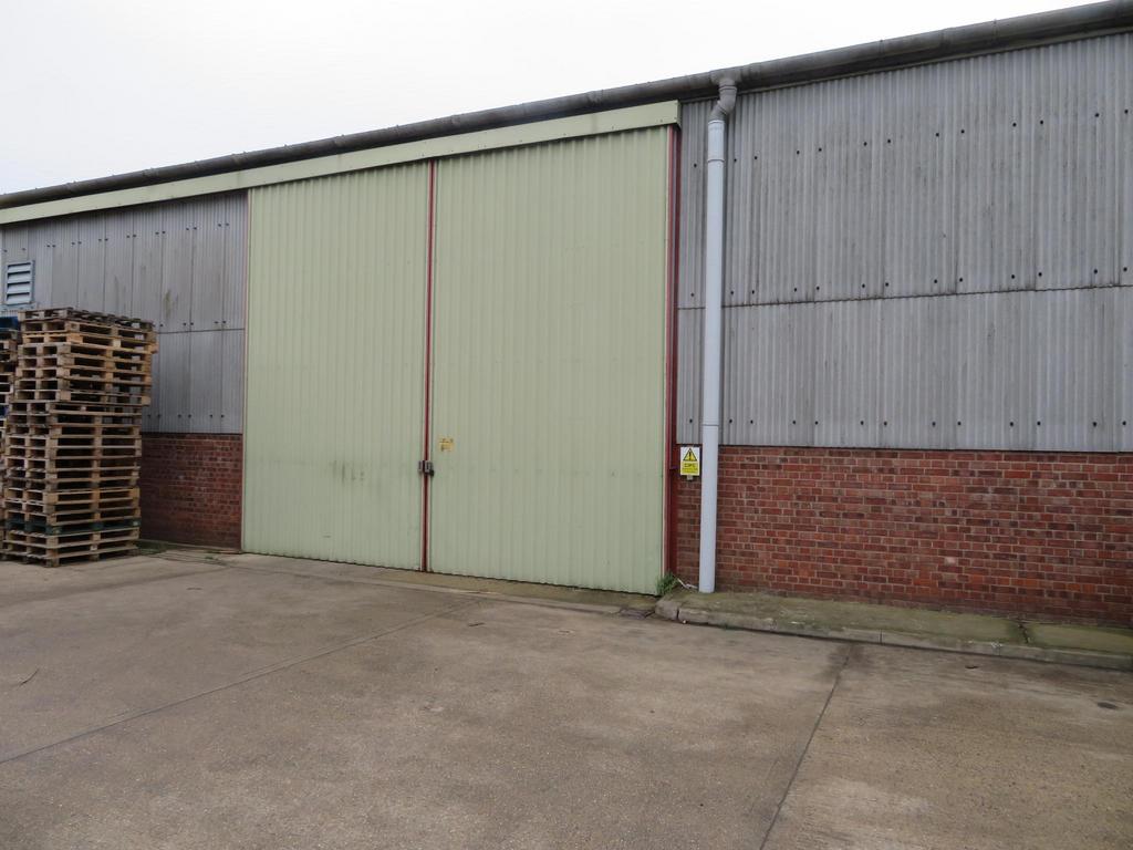 Clacton on Sea Storage to rent £1,575 pcm (£363 pw)
