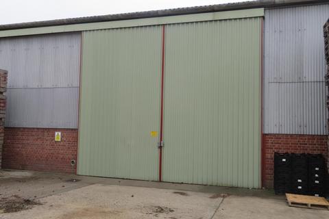 Storage to rent, Clacton on Sea