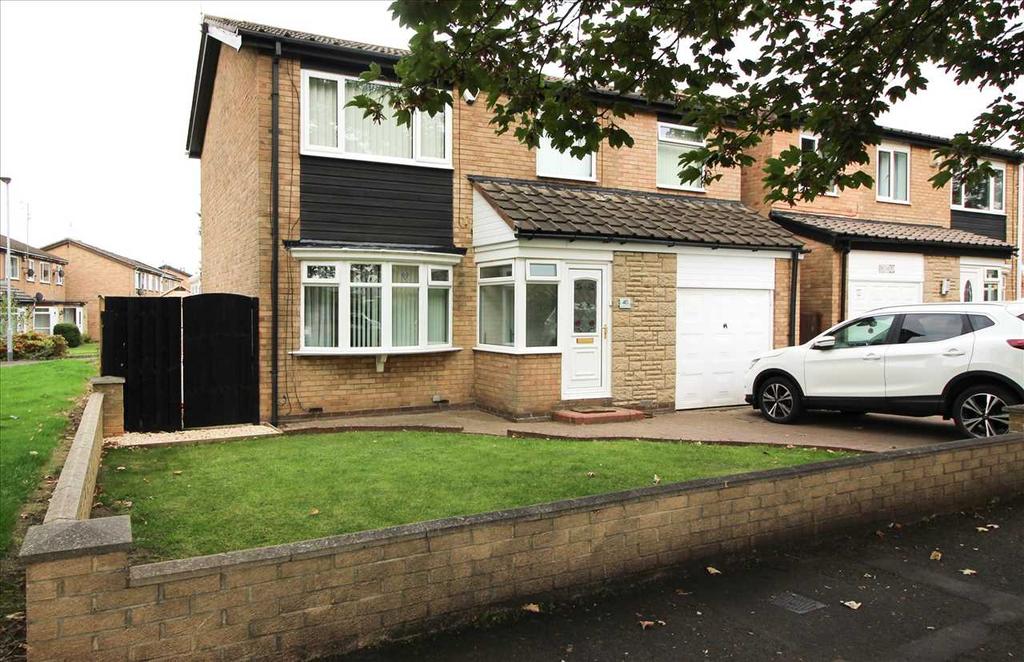 Kendal Drive, Cramlington 5 bed detached house for sale £280,000