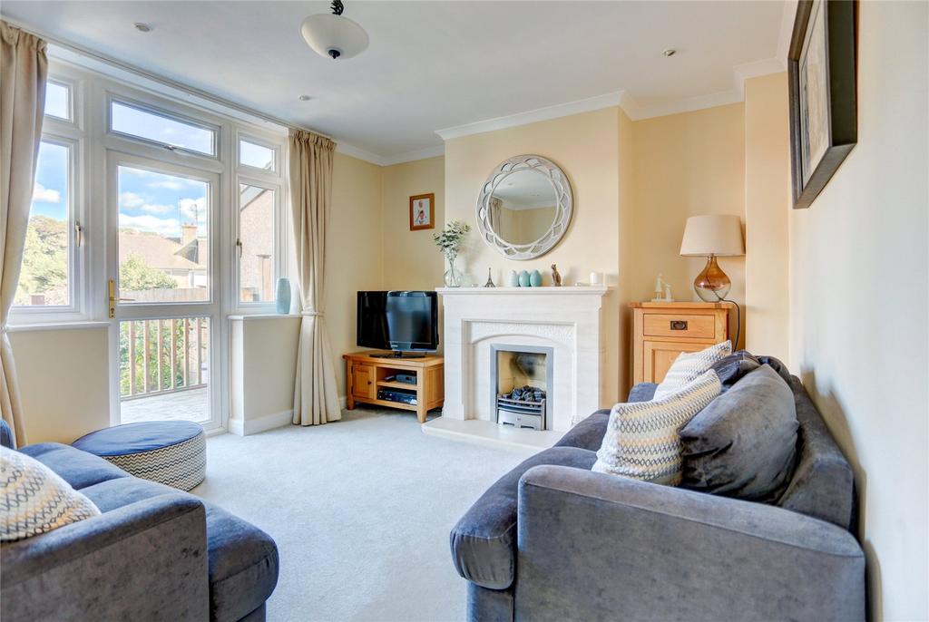 Windlesham Close, Portslade, East... 3 bed semidetached house £450,000