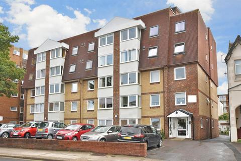 1 bedroom flat for sale, Victoria Road North, Southsea, Hampshire