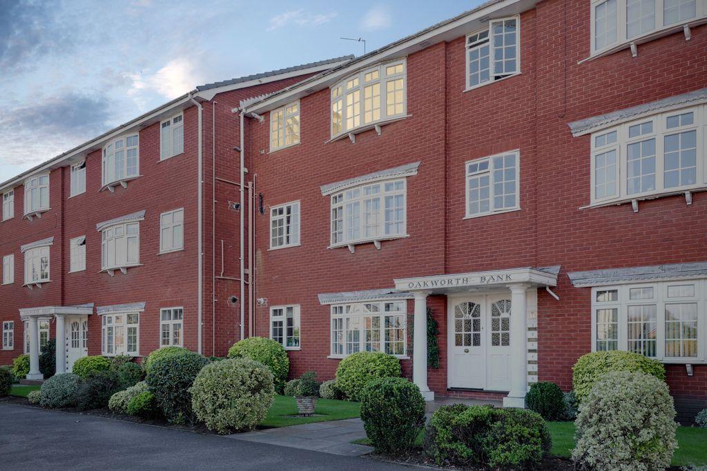 6466 Park Road, Southport PR9 9NZ 2 bed flat £145,000