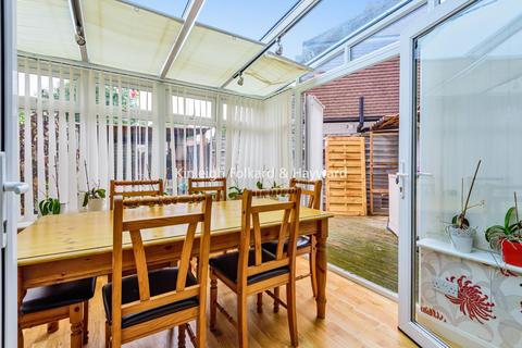 82 Randlesdown Road, Bellingham, London, SE6 3HB