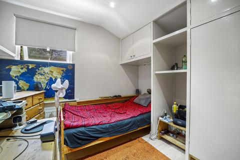 4 York Road, Brentford, TW8 0QP