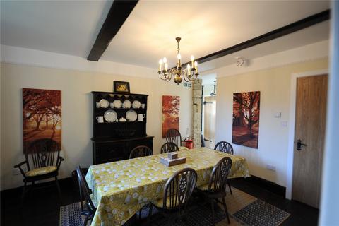 3 bedroom detached house to rent, Hosey Hill, Westerham, Kent, TN16