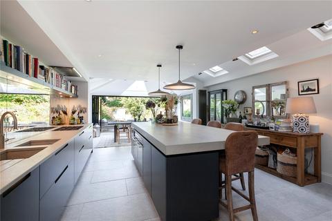 73 Montholme Road, London, SW11 6HX