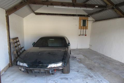 Industrial unit to rent, Between CIRENCESTER and FAIRFORD