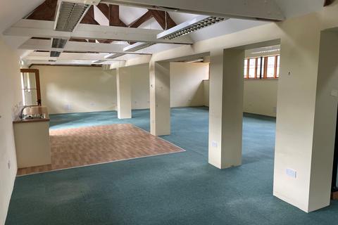 Office to rent, Between CIRENCESTER and CHELTENHAM