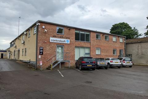 Serviced office to rent, CIRENCESTER