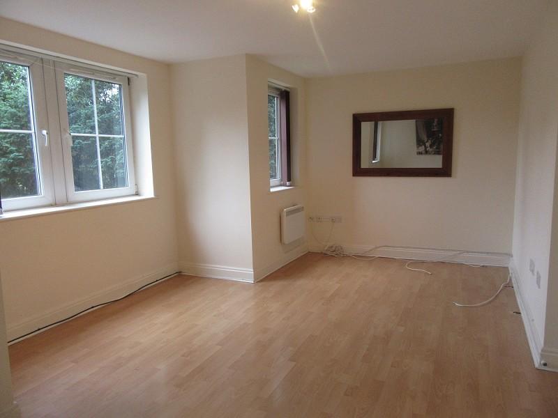 Lingfield Apartments, 70 Whalley Road, Whalley Range, Manchester. M16 8AH 2 bed flat for sale