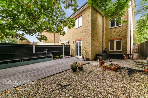 Flat 1, 37 Ravine Grove, London, SE18 2ND