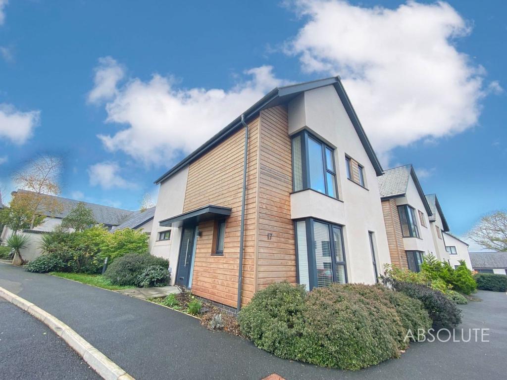 17 Moorview Crescent, Marldon, Paignton, Devon, TQ3 1BR 3 bed detached