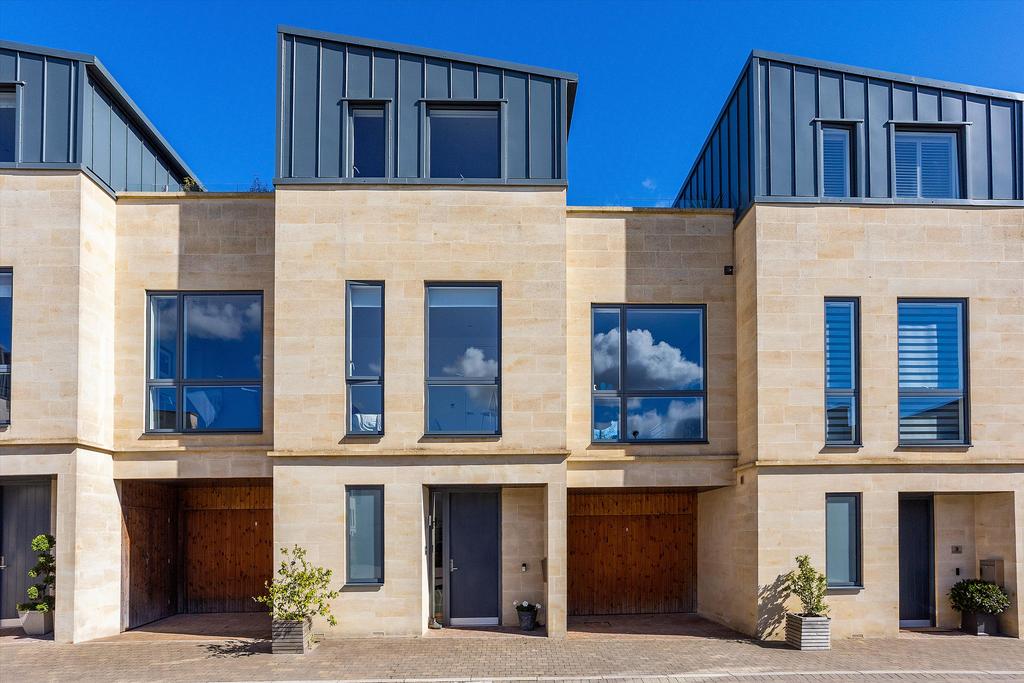 Lansdown Square East, Bath, Somerset, BA1 4 bed townhouse for sale £1,000,000