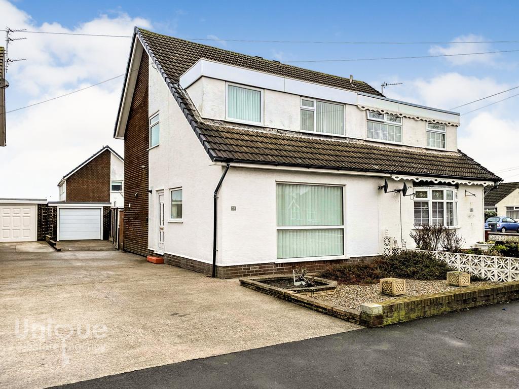Vermont Grove, Anchorsholme, ThorntonCleveleys, Lancashire, FY5 2 bed
