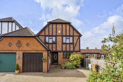 16 Station Hill, Bromley, BR2 7DJ