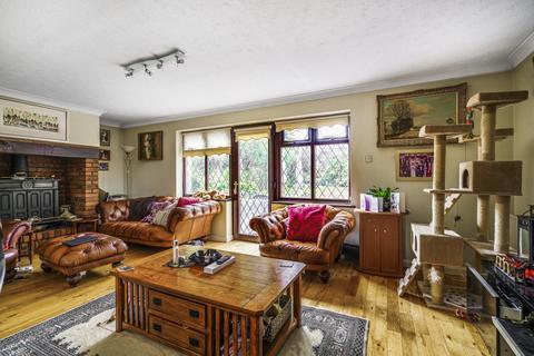 16 Station Hill, Bromley, BR2 7DJ