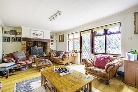 16 Station Hill, Bromley, BR2 7DJ