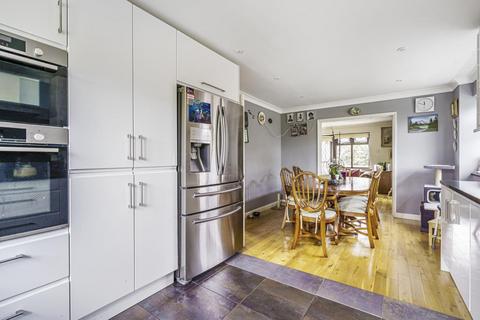 16 Station Hill, Bromley, BR2 7DJ
